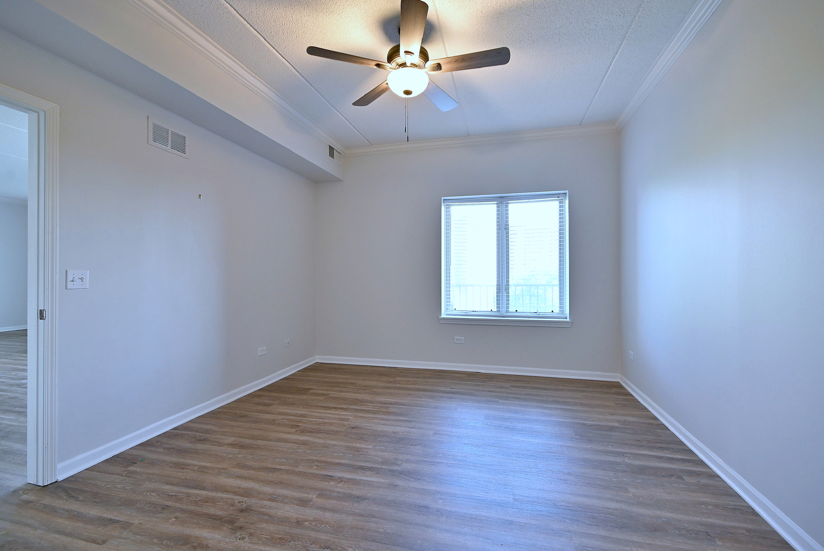 855 E 22nd Street Unit: 313