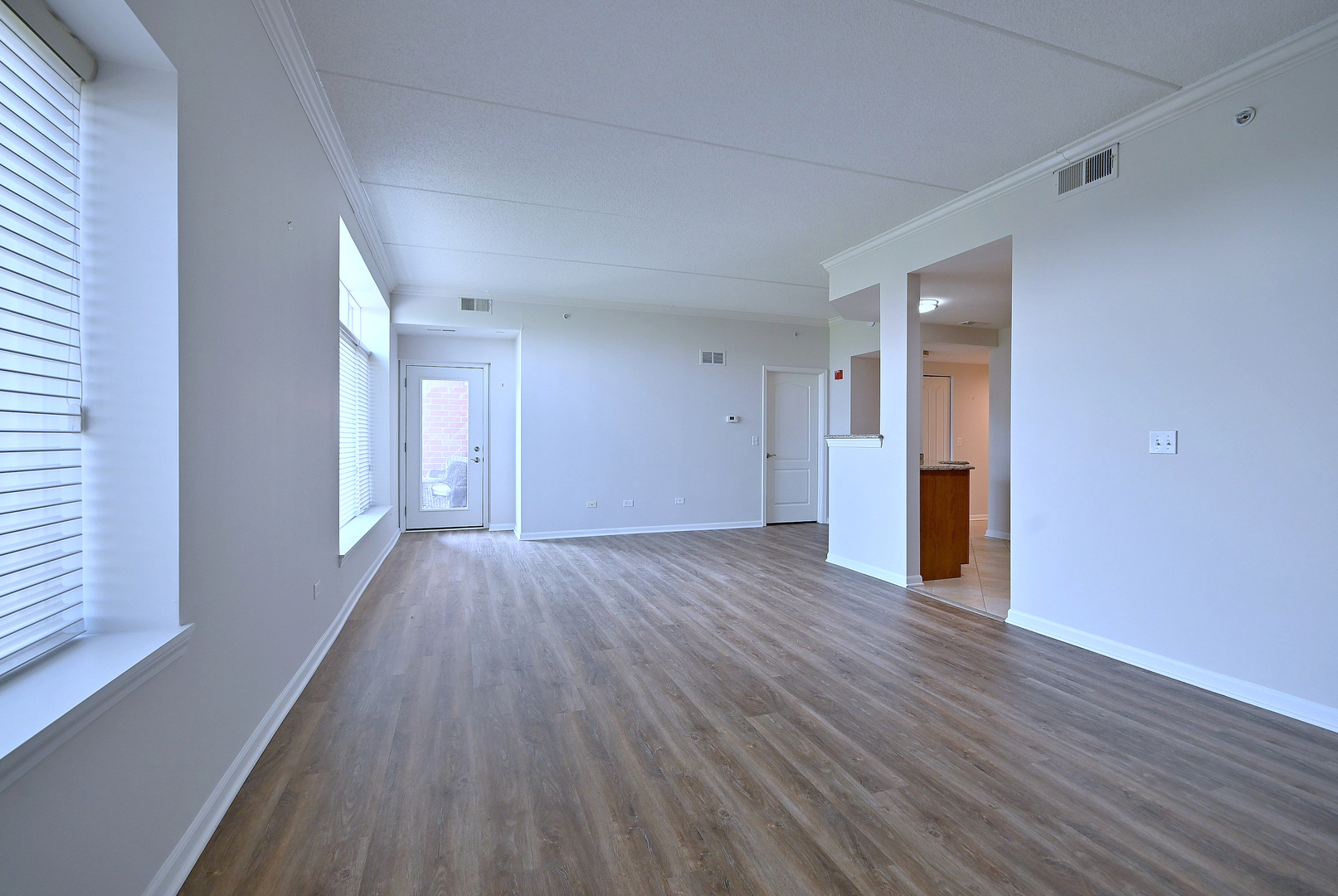 855 E 22nd Street Unit: 313