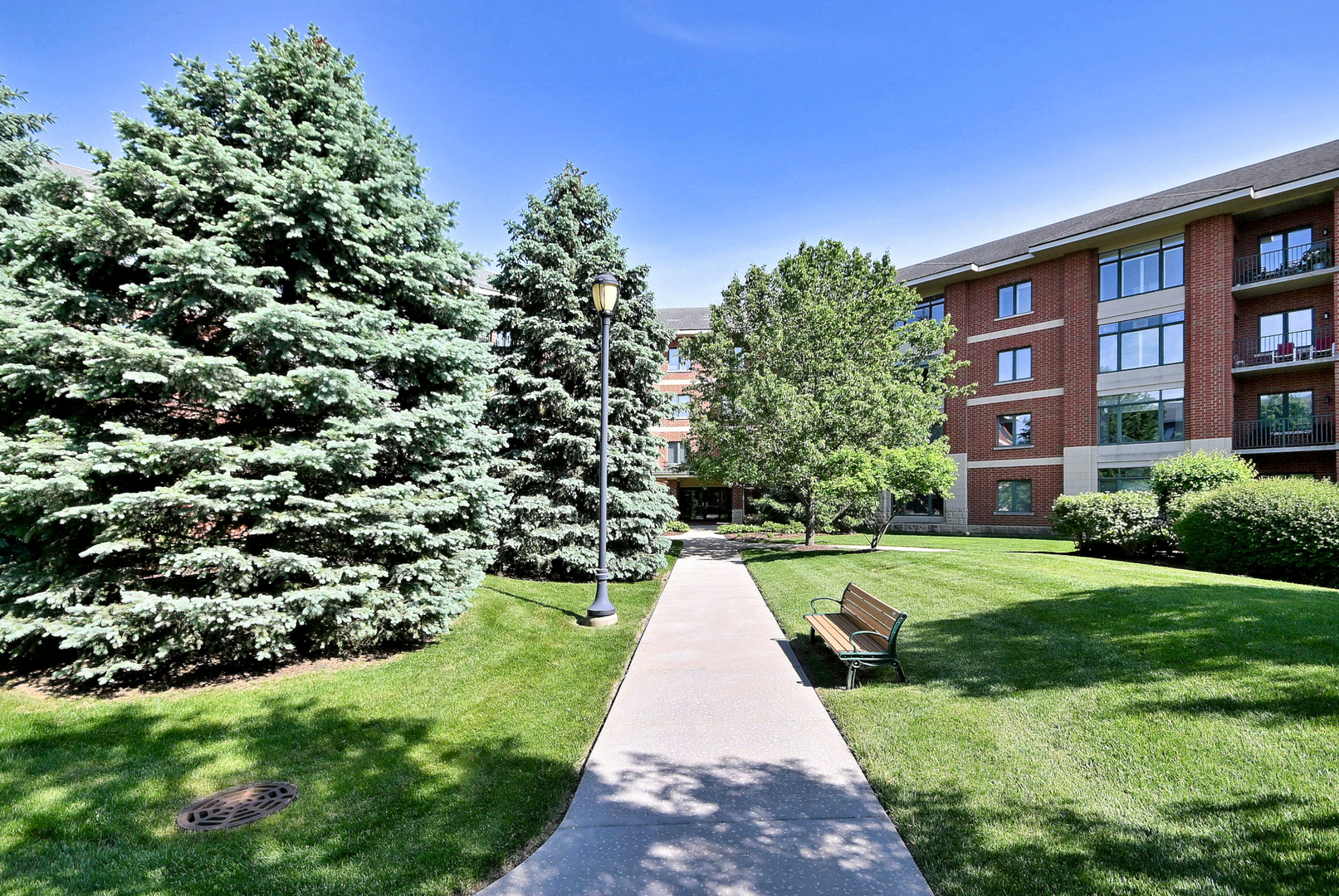 855 E 22nd Street Unit: 313