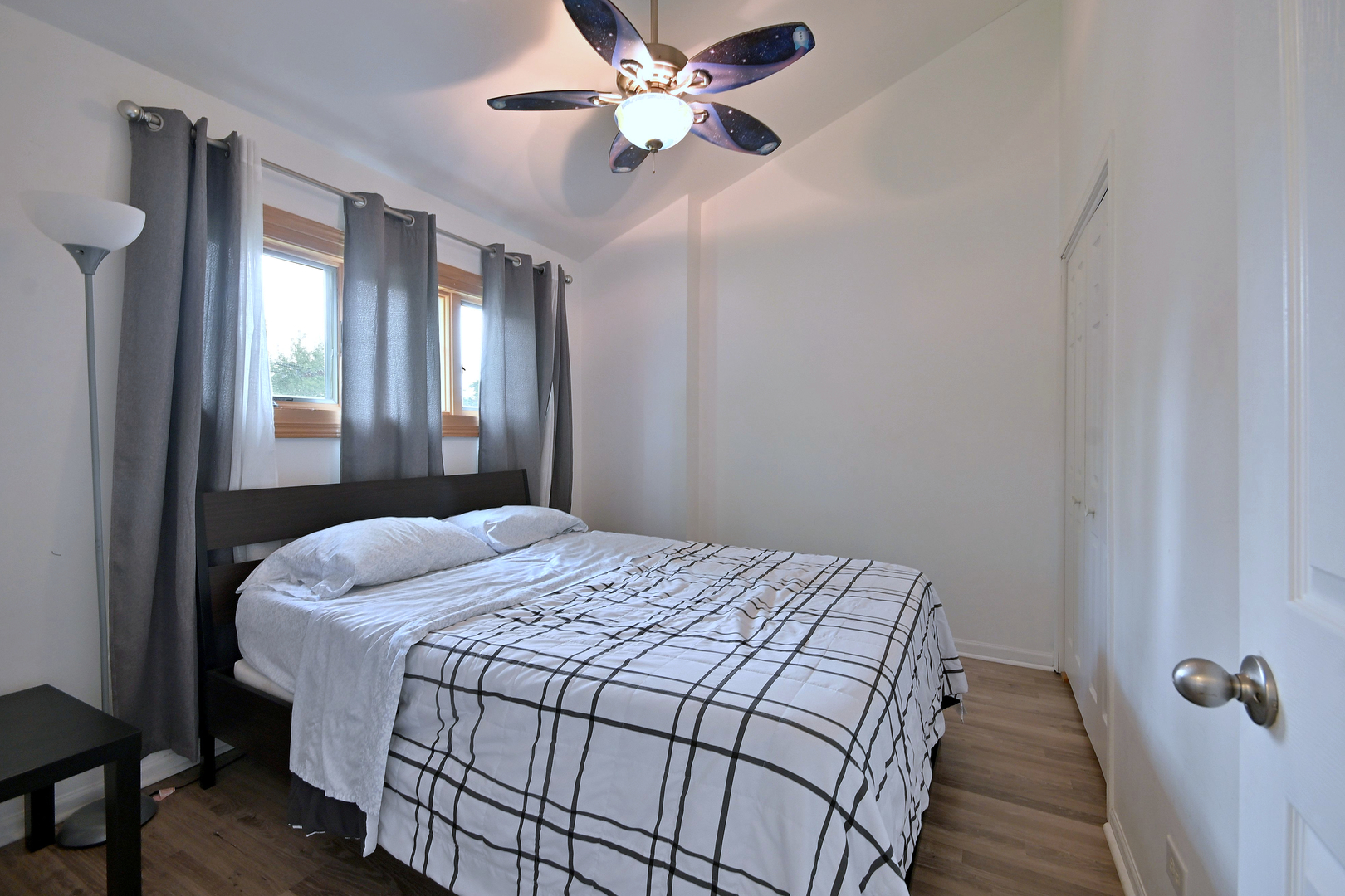 214 N West Avenue Unit: 1