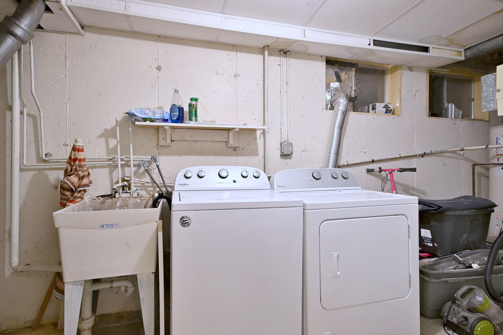 214 N West Avenue Unit: 1