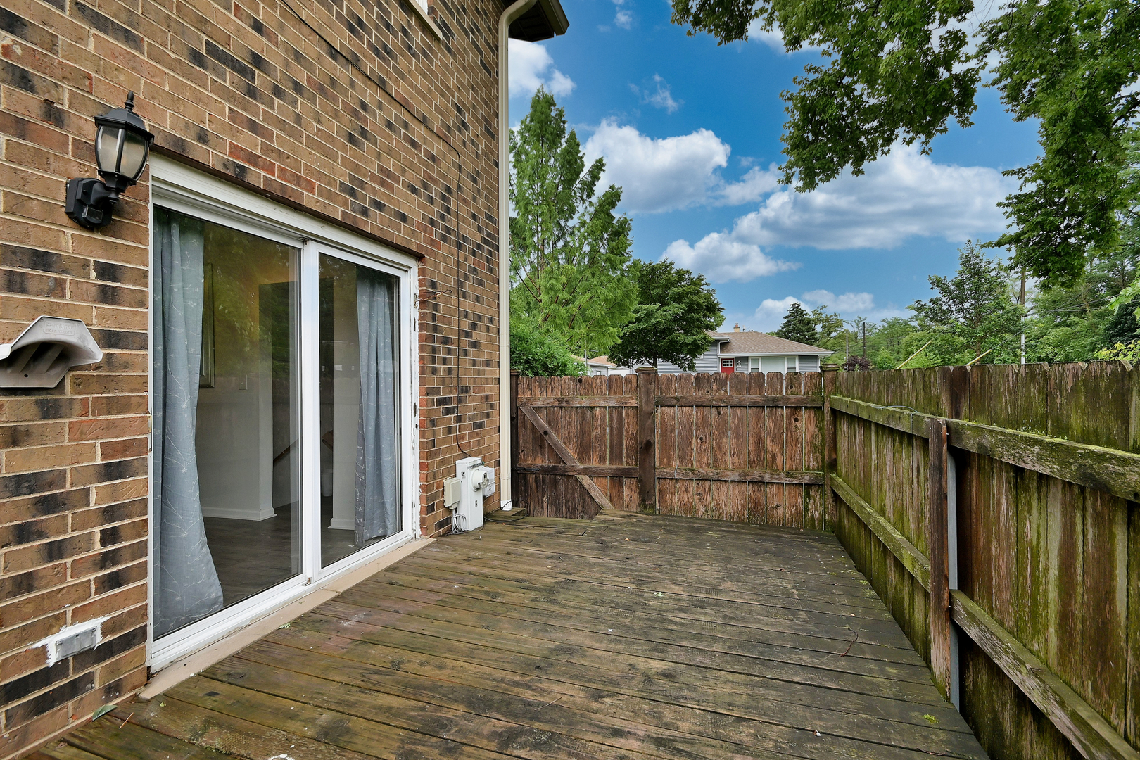 214 N West Avenue Unit: 1