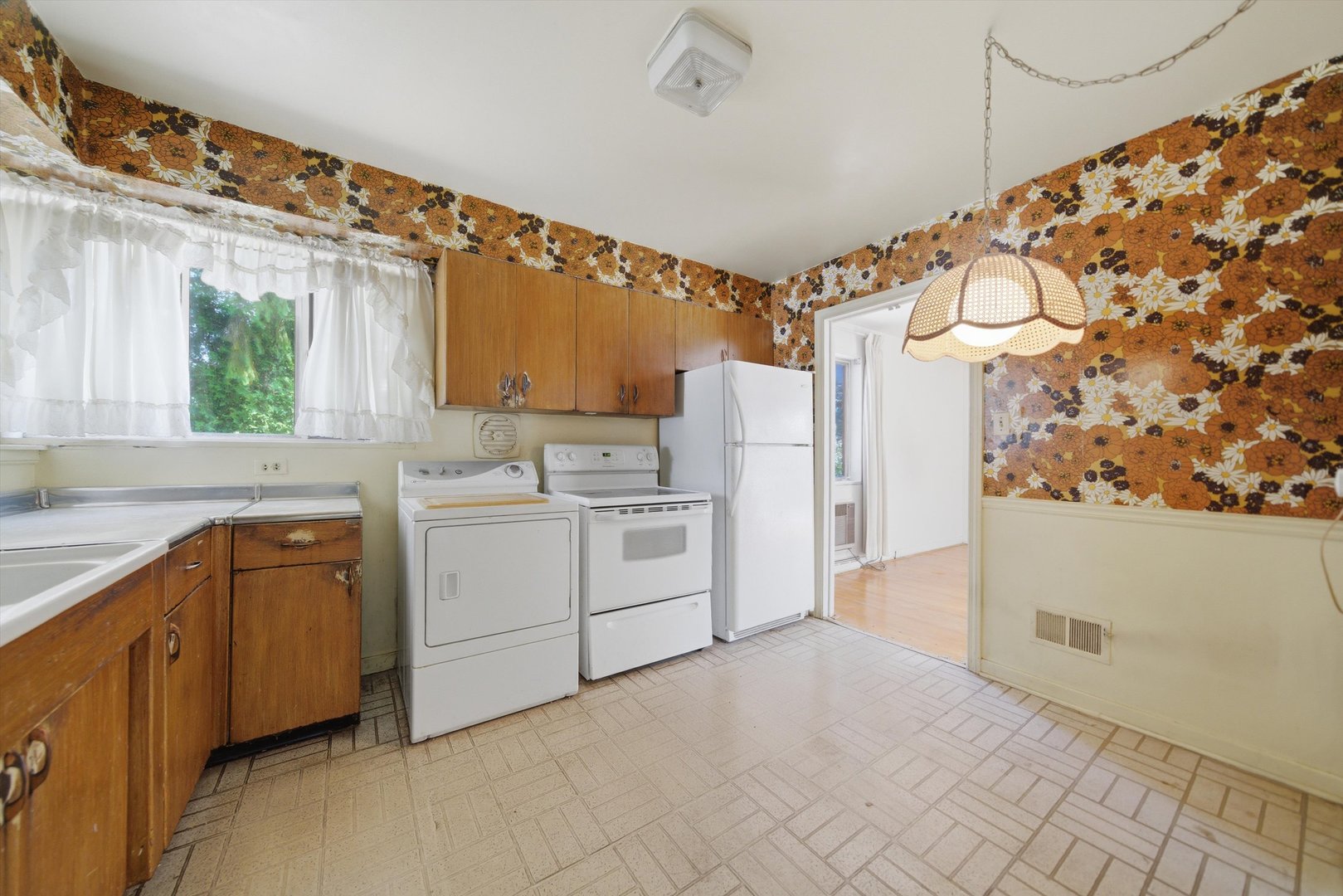 415 N Highland Avenue
