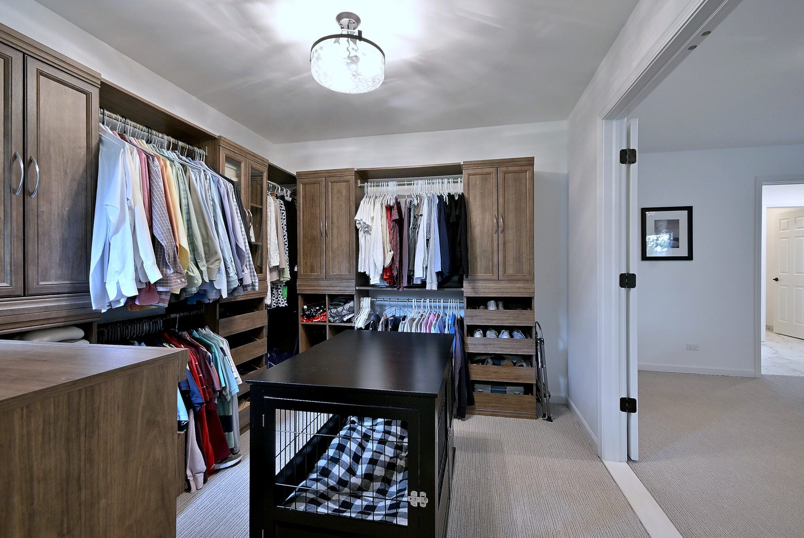 2S025 Twin Oaks Drive