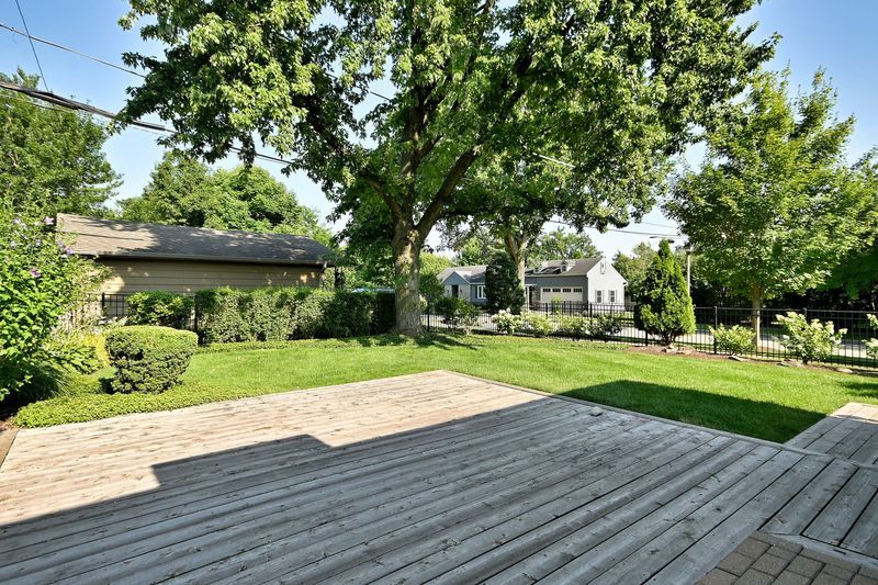117 W Eggleston Avenue