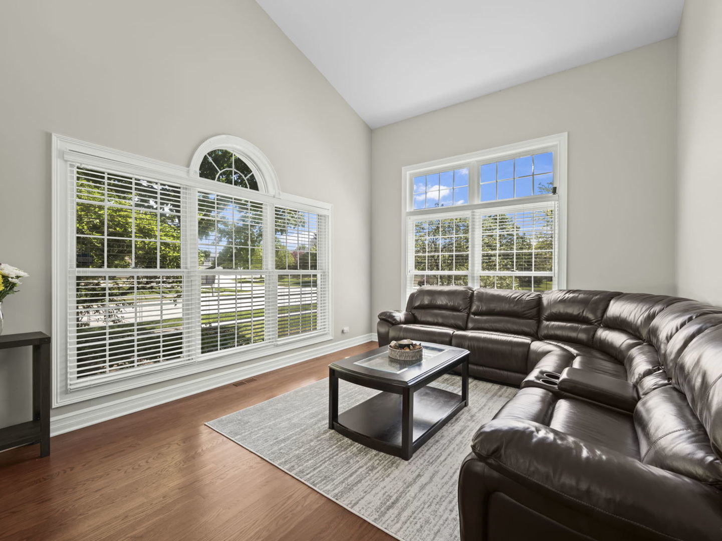 301 Lynwood Circle