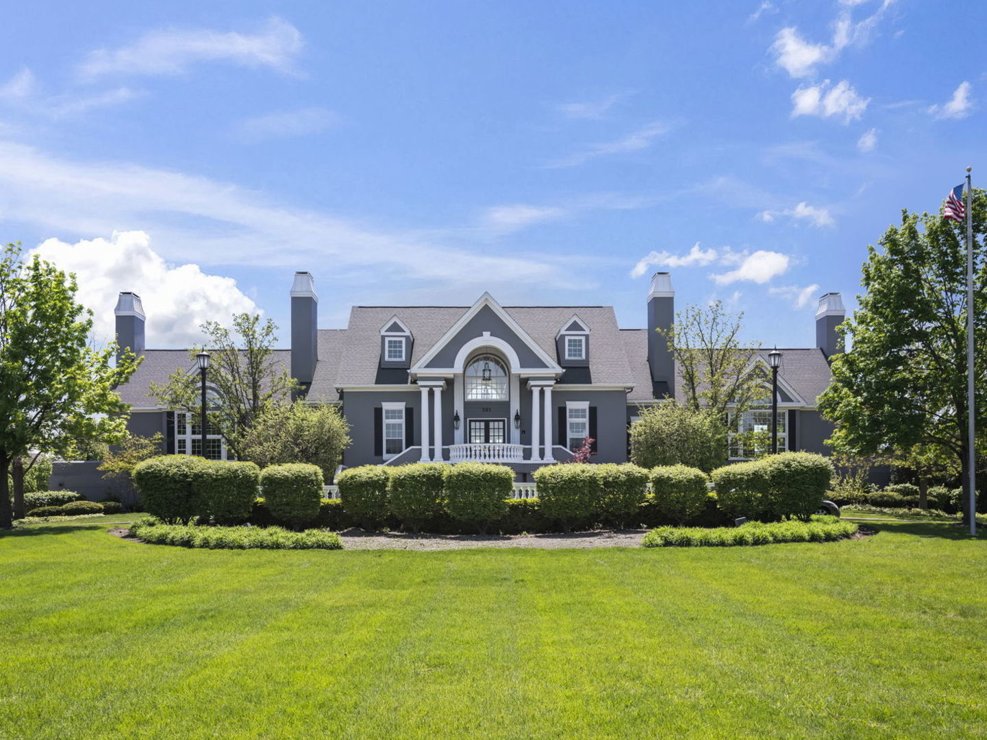 301 Lynwood Circle