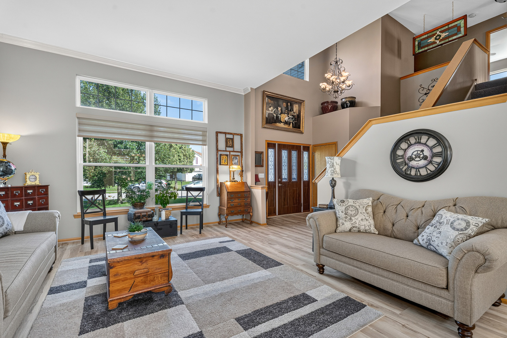 16542 Eastlake Parkway
