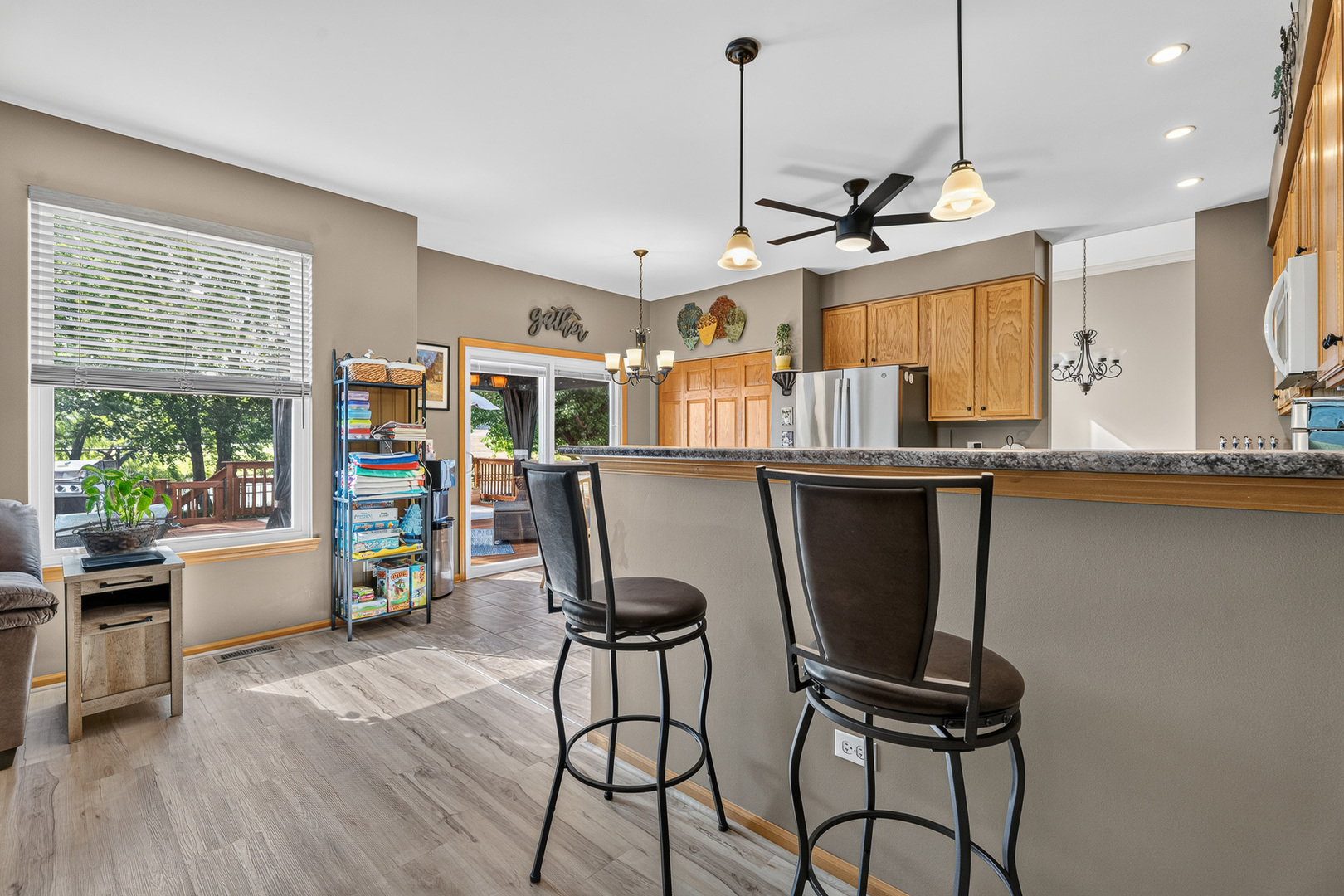 16542 Eastlake Parkway