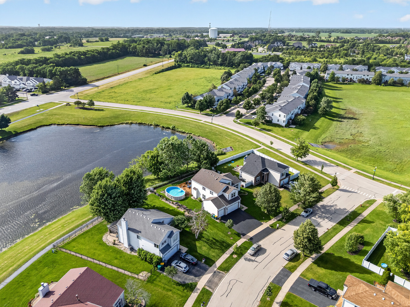 16542 Eastlake Parkway