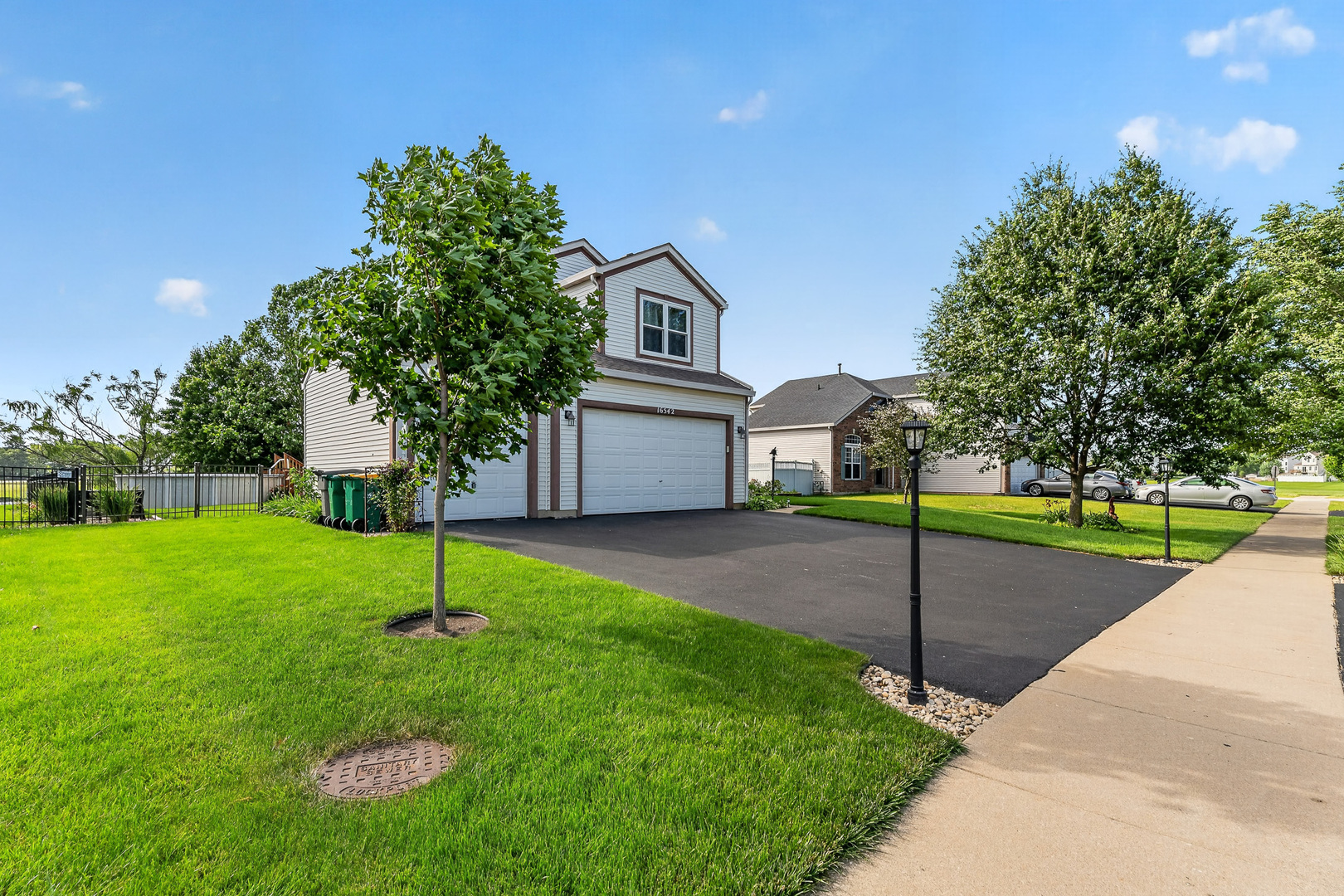 16542 Eastlake Parkway
