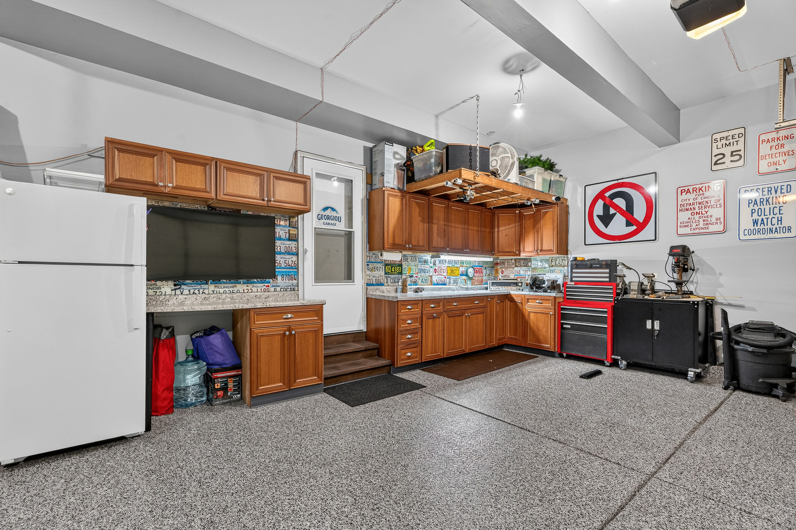 16542 Eastlake Parkway