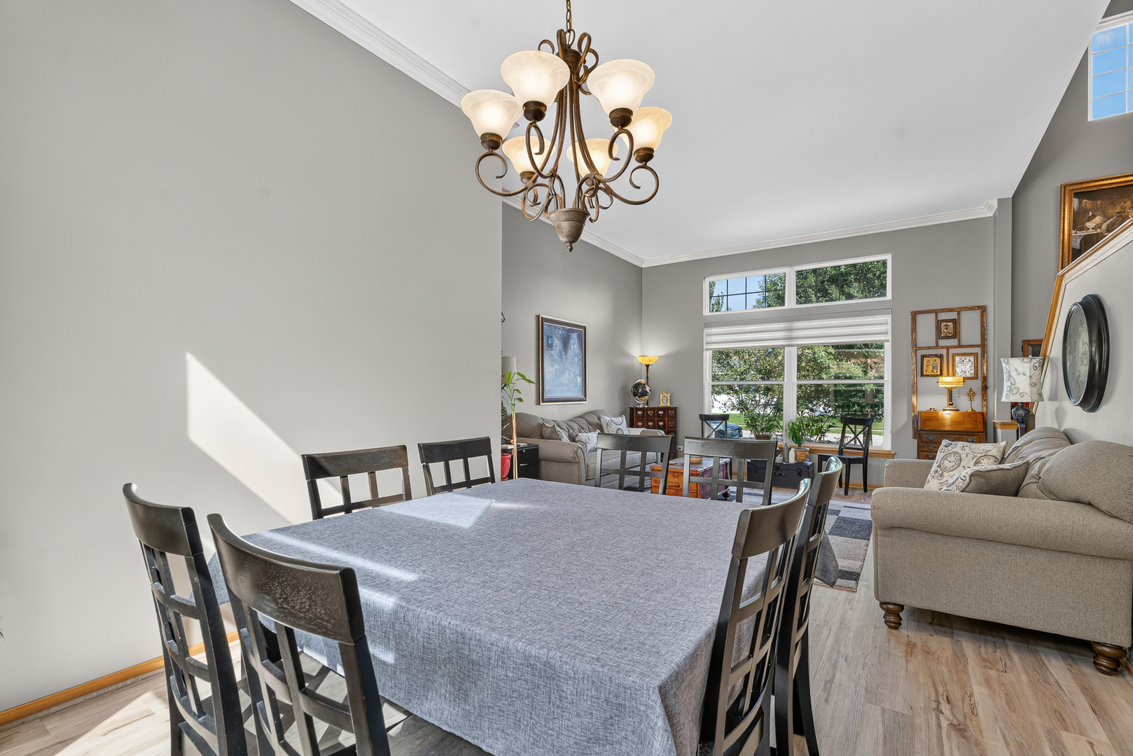 16542 Eastlake Parkway
