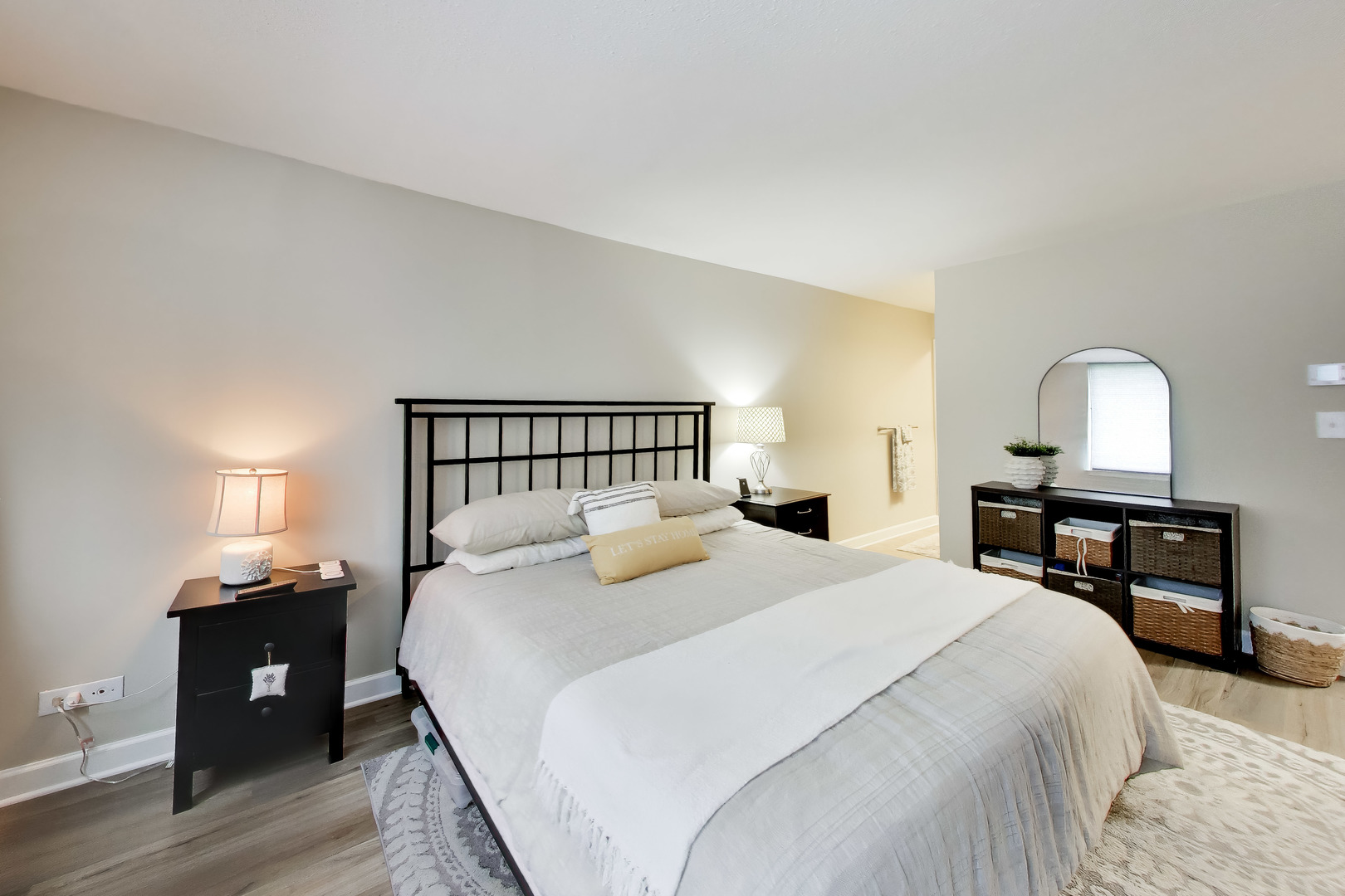 2000 Saint Regis Drive Unit: 7N
