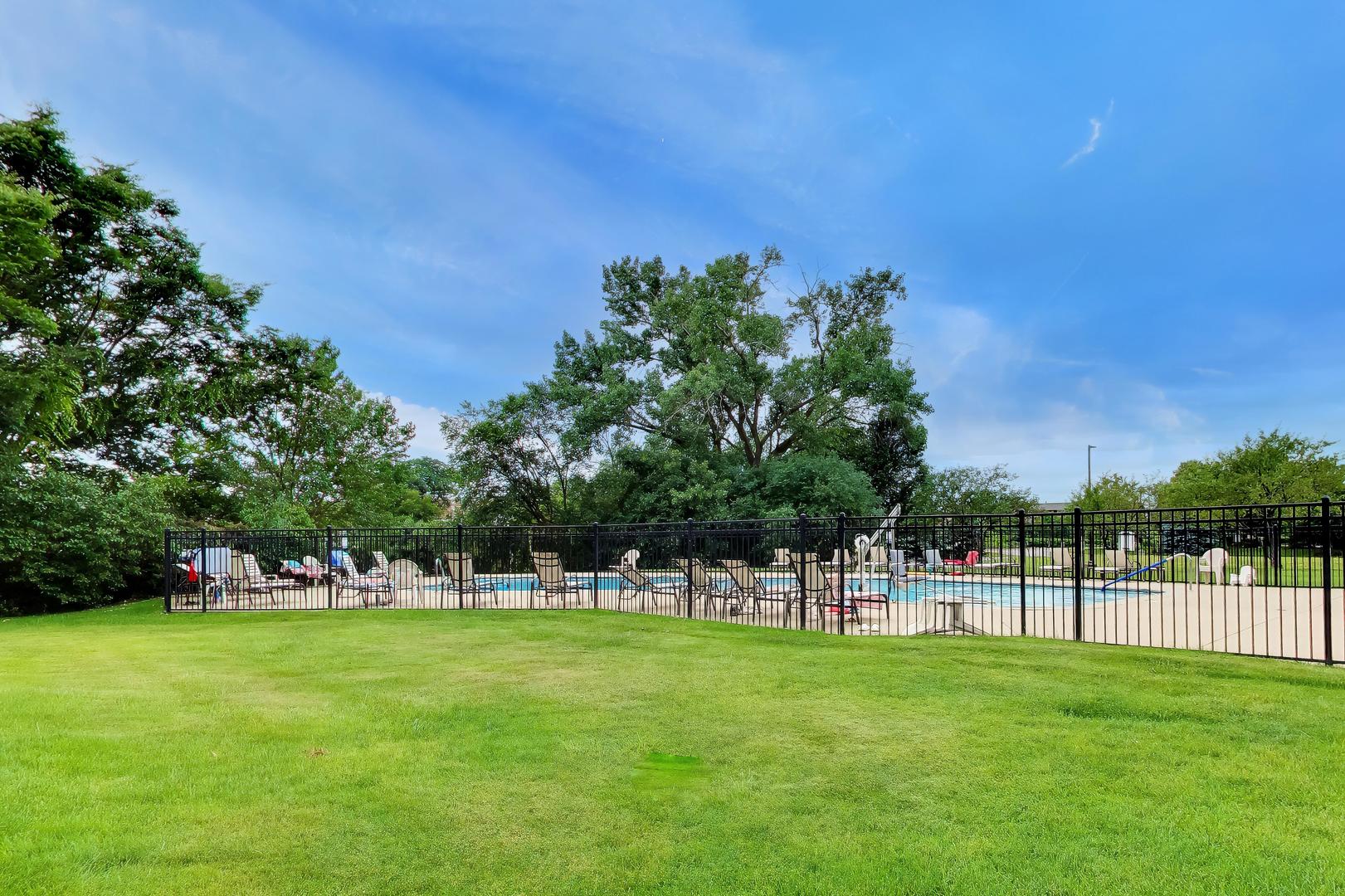 2000 Saint Regis Drive Unit: 7N