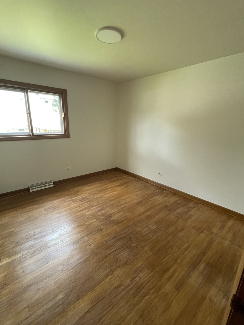 850 S Hillside Avenue