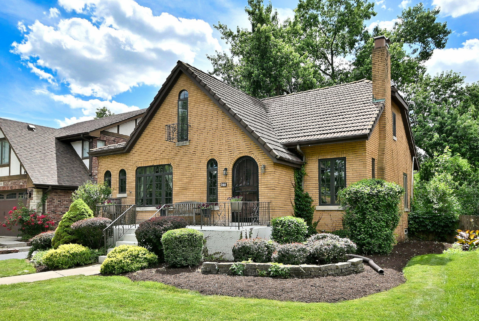 146 S Poplar Avenue