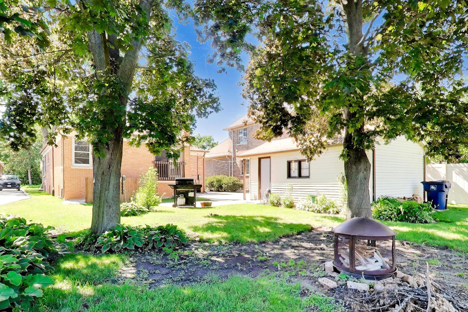 479 N Elm Avenue