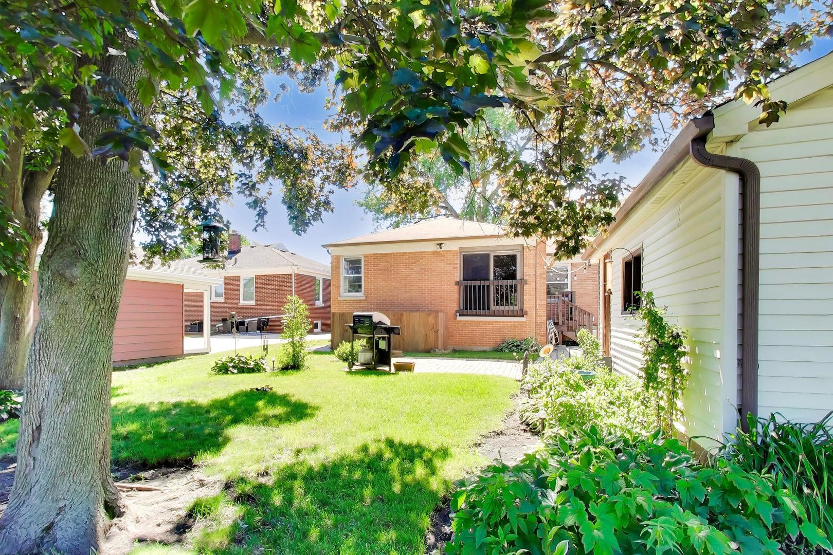 479 N Elm Avenue