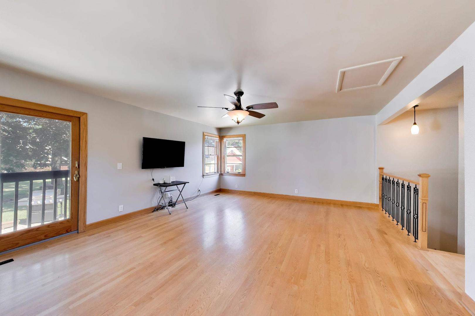 479 N Elm Avenue