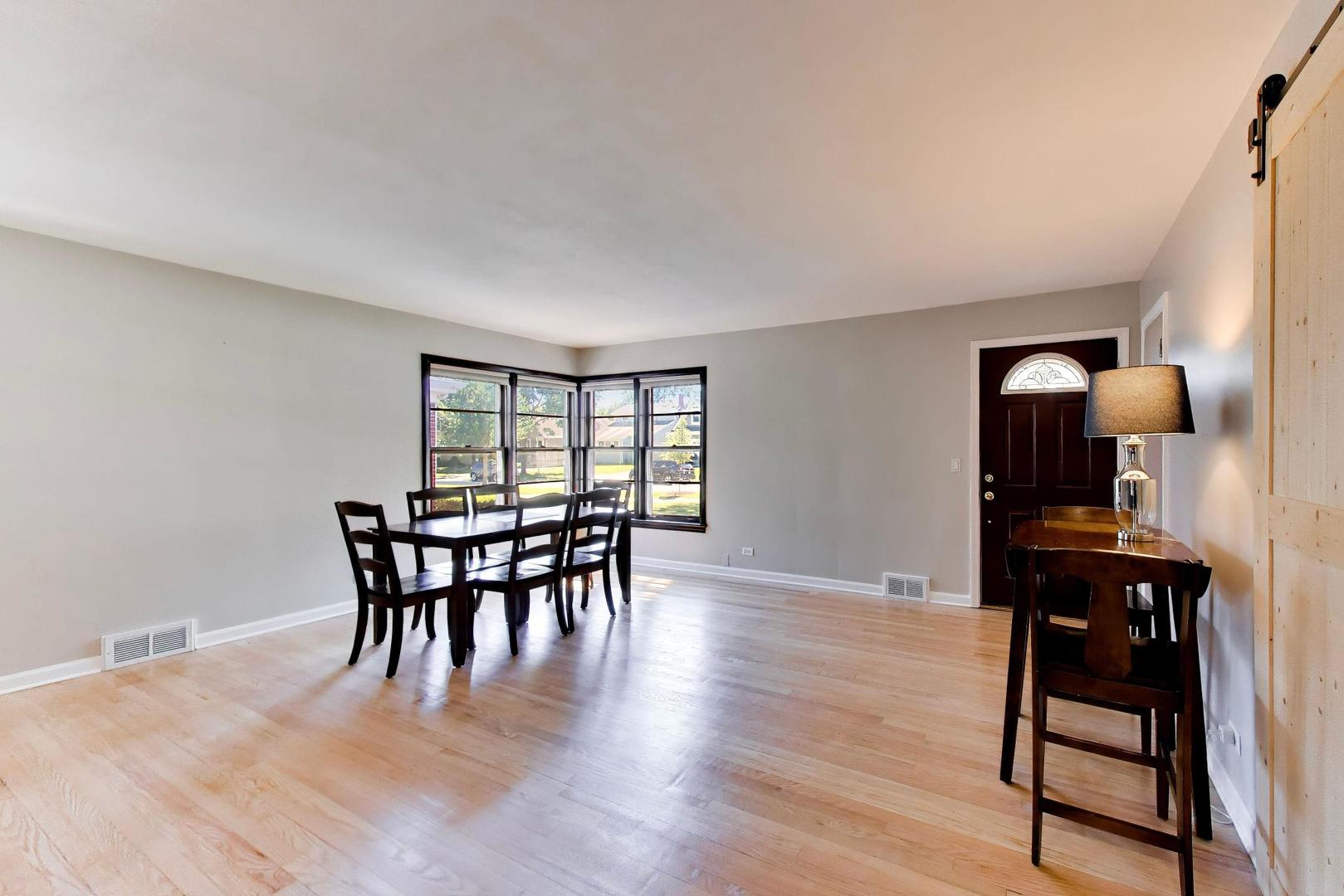 479 N Elm Avenue