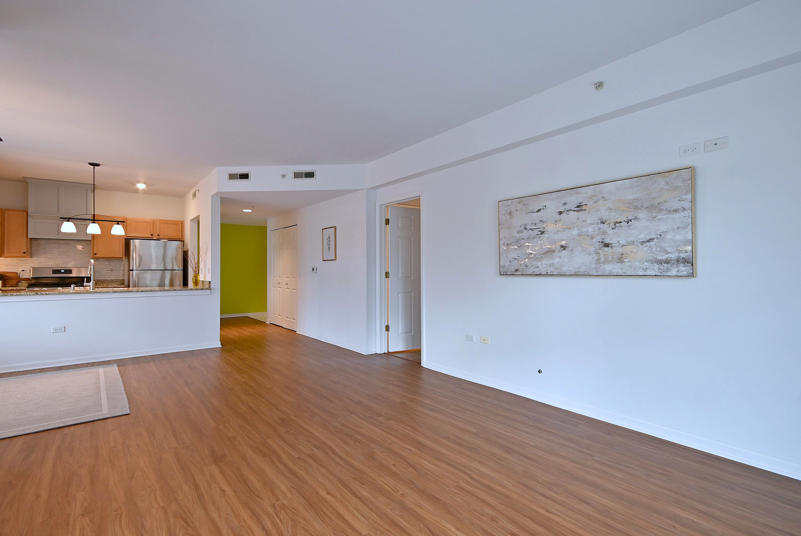210 N Addison Avenue Unit: 301