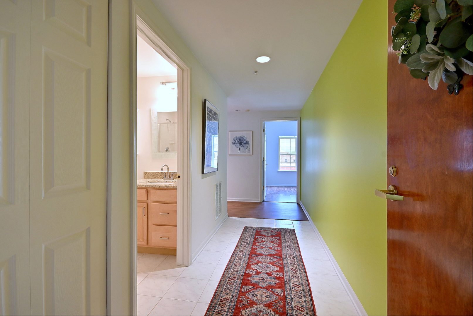 210 N Addison Avenue Unit: 301
