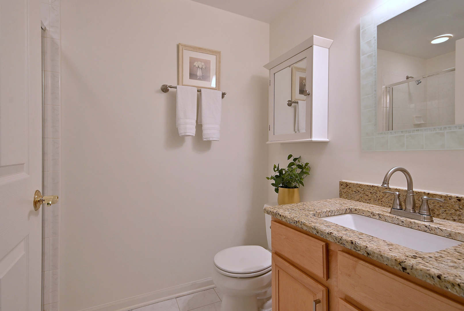 210 N Addison Avenue Unit: 301