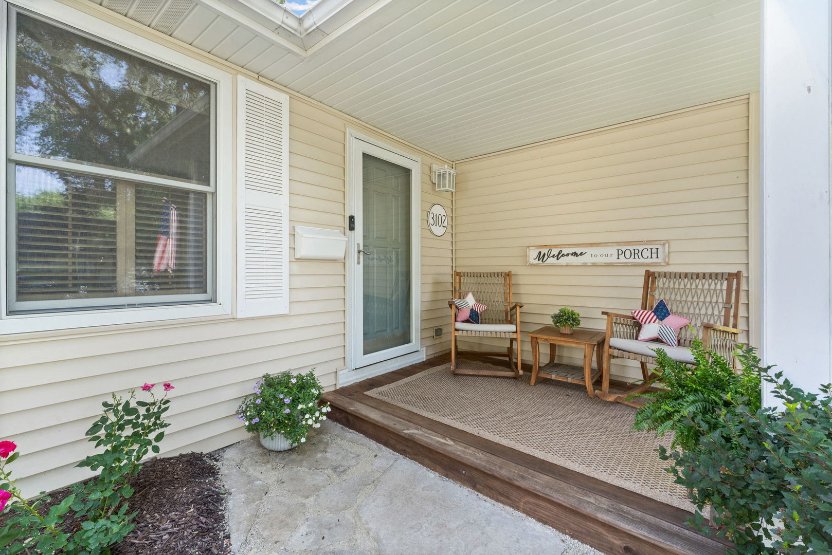 3102 Swallow Lane