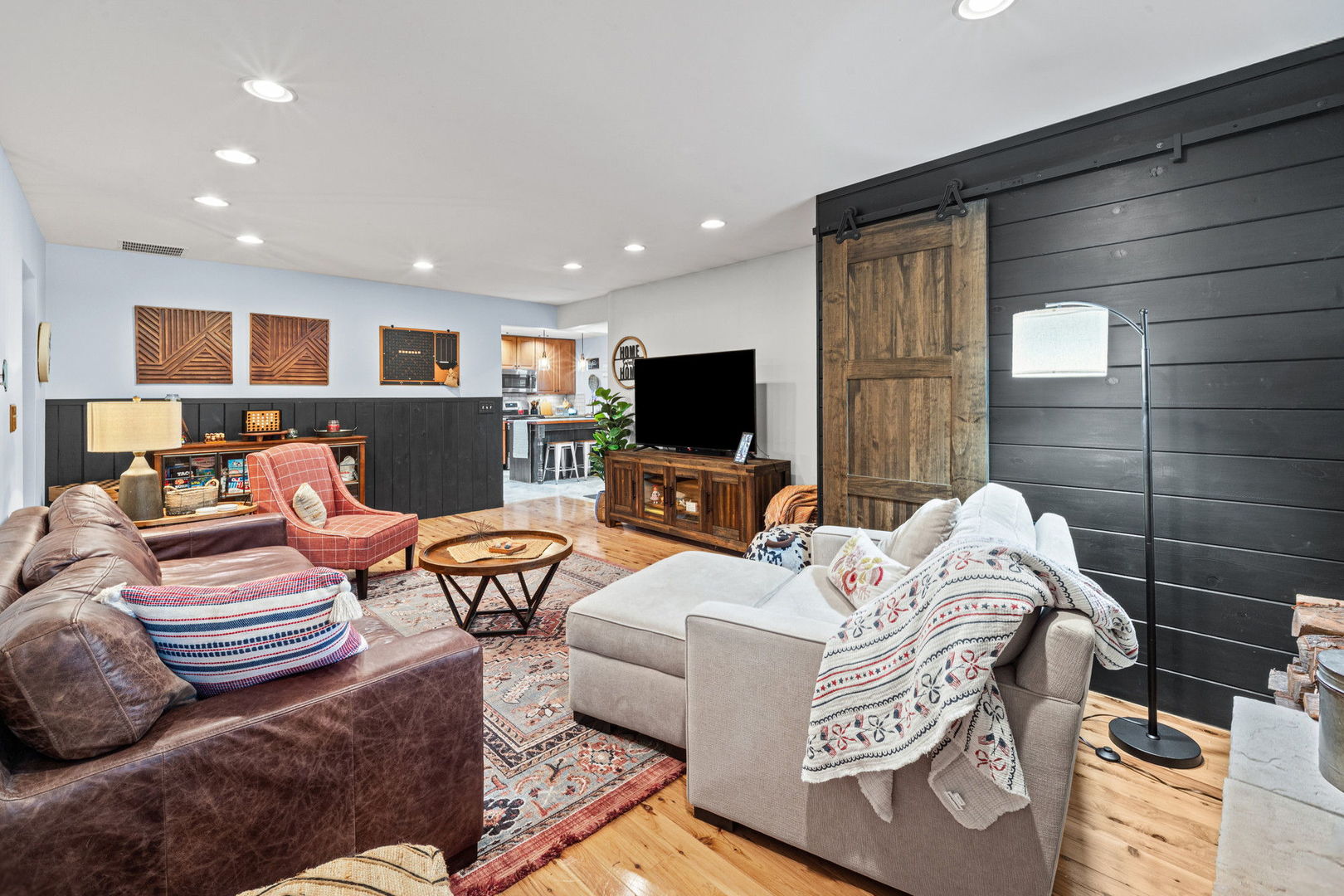 3102 Swallow Lane