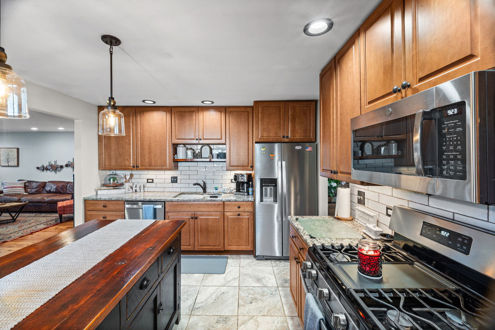 3102 Swallow Lane