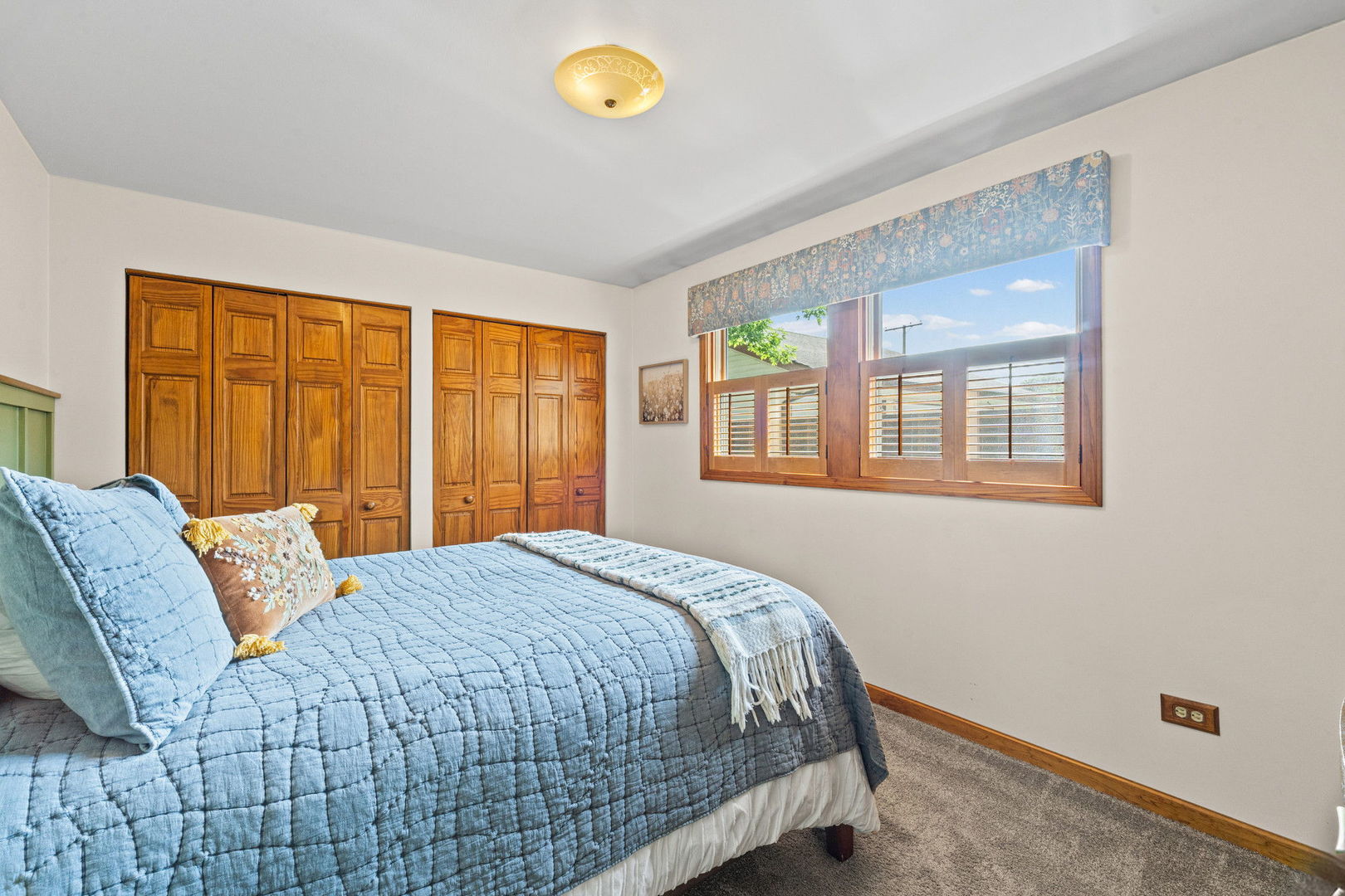 3102 Swallow Lane