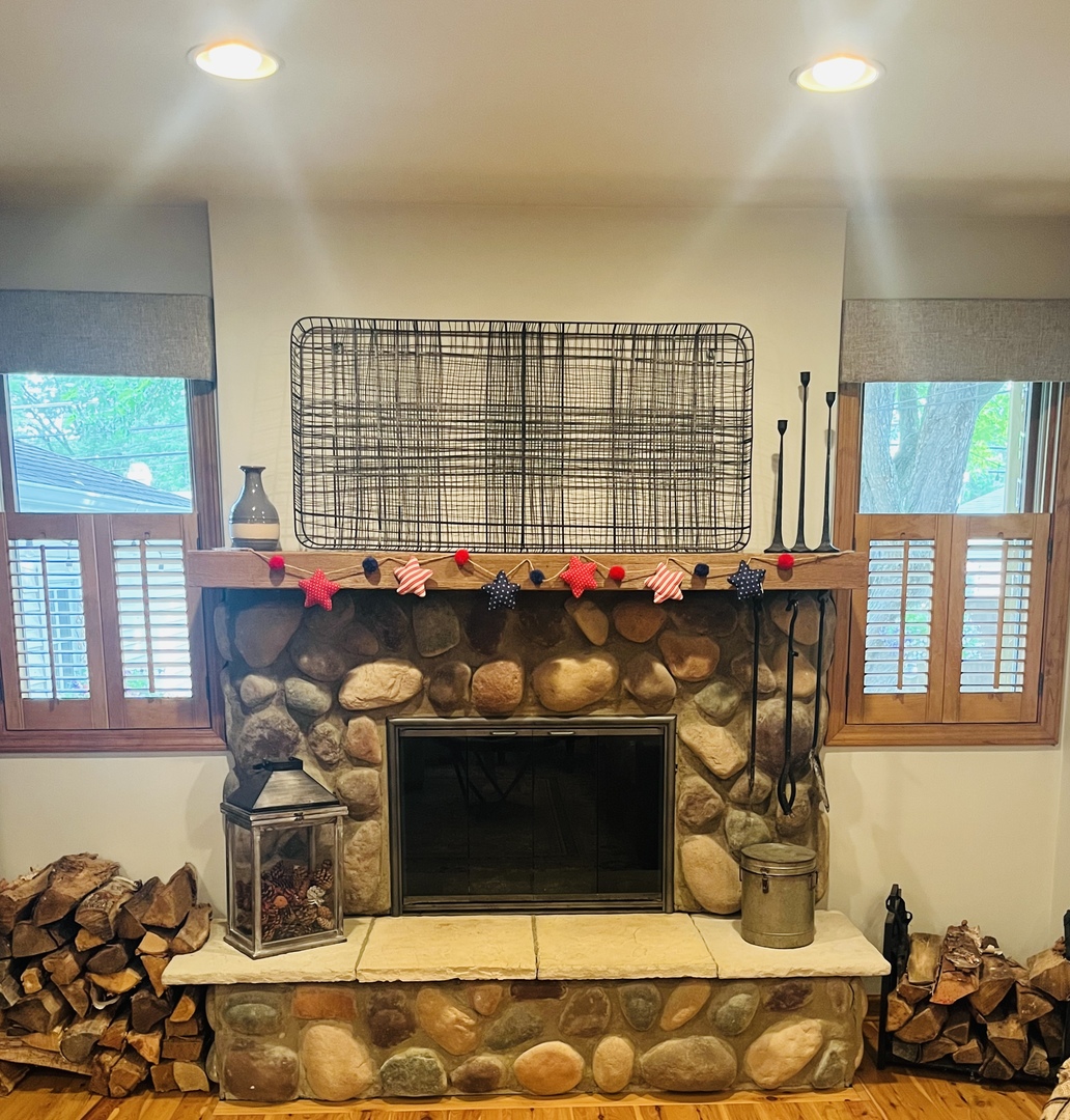 3102 Swallow Lane