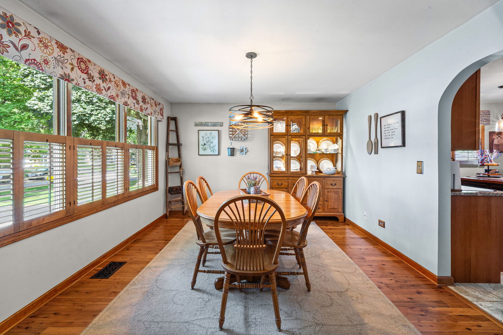3102 Swallow Lane