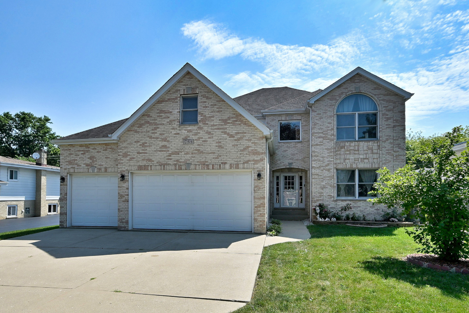 753 N Willow Road
