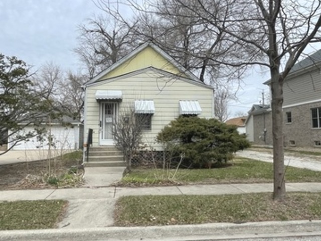311 E Franklin Avenue