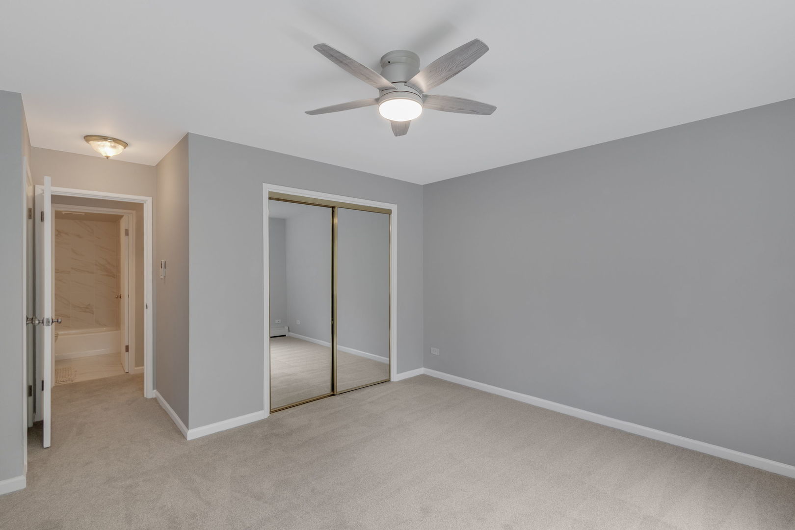 1198 Royal Glen Drive Unit: 221