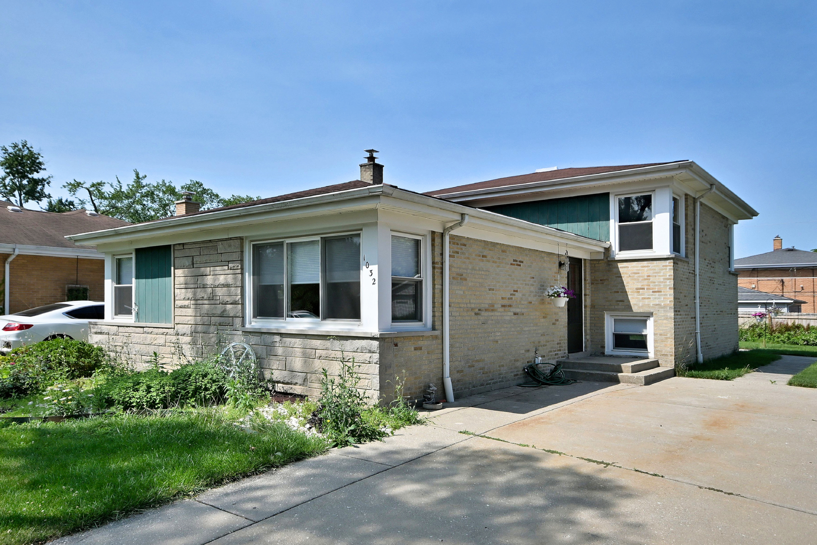 1032 Daniel Drive
