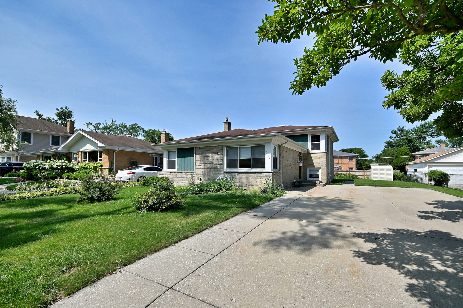 1032 Daniel Drive