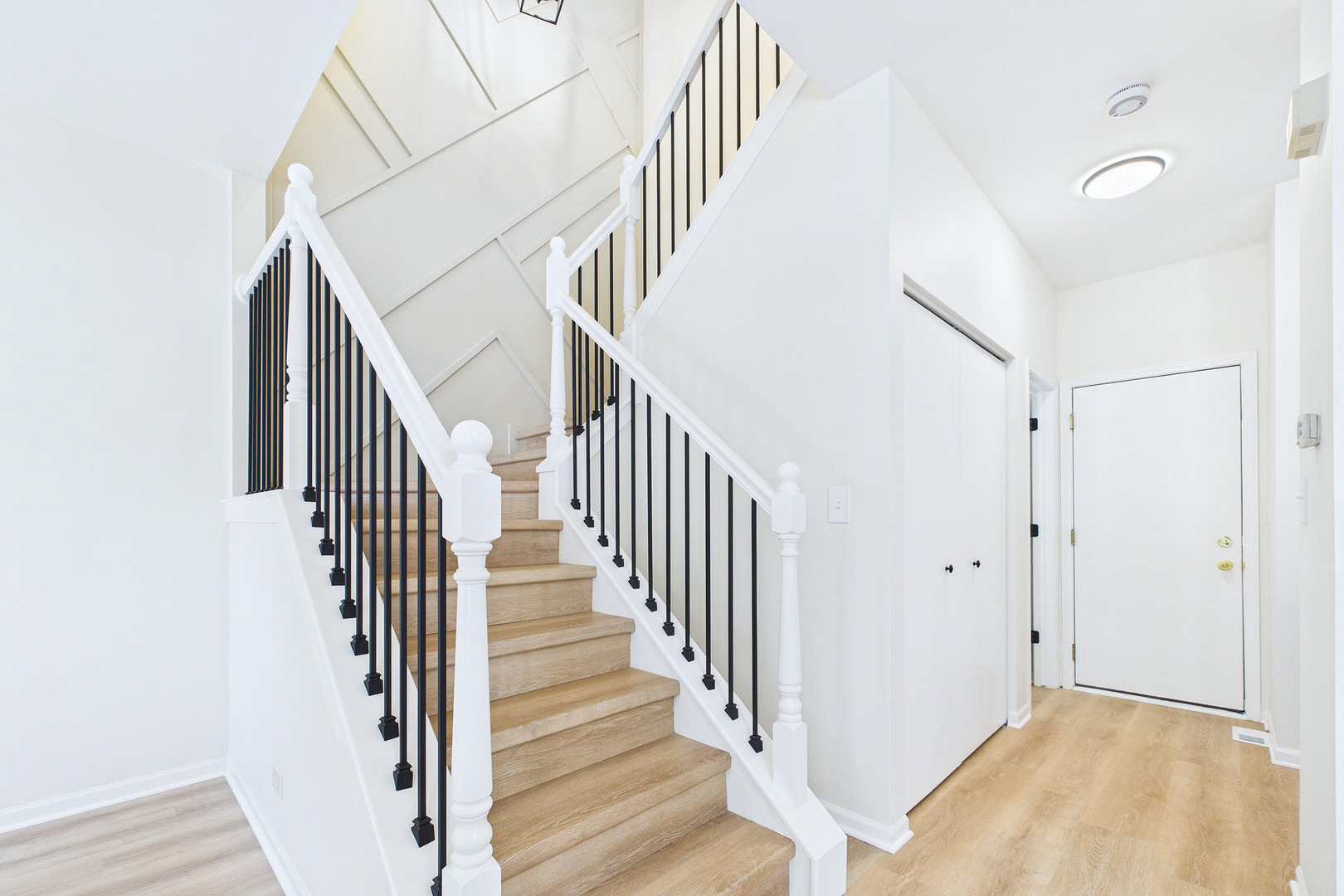 3 Charlotte Circle