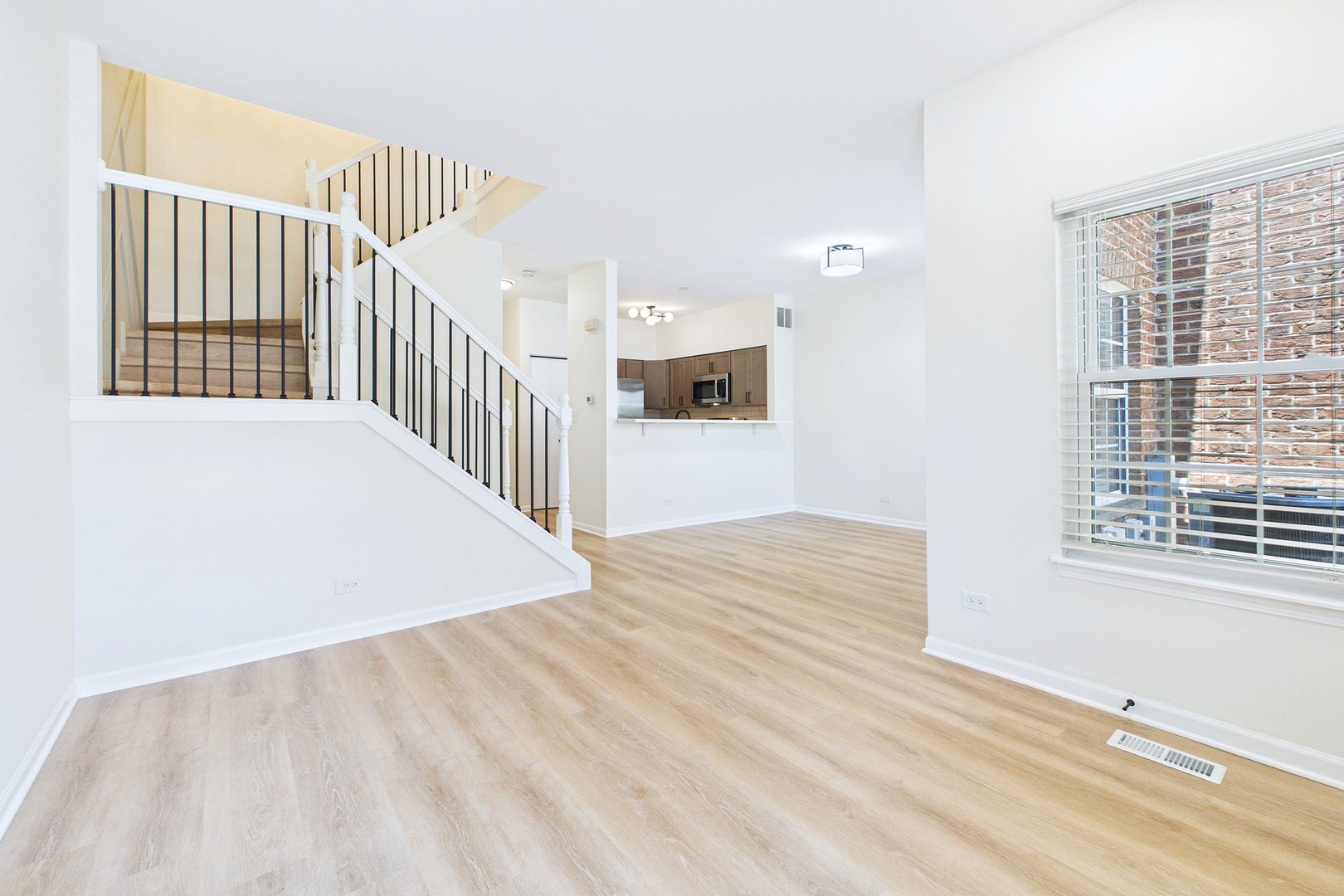 3 Charlotte Circle