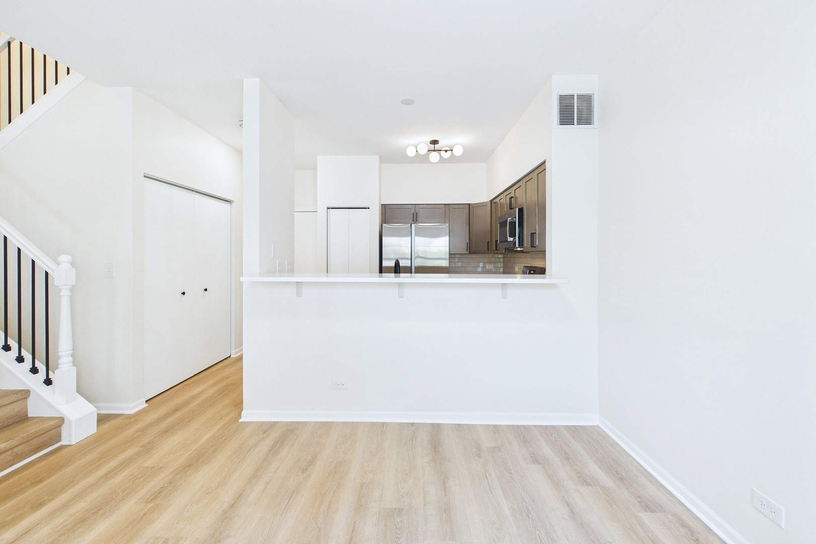 3 Charlotte Circle