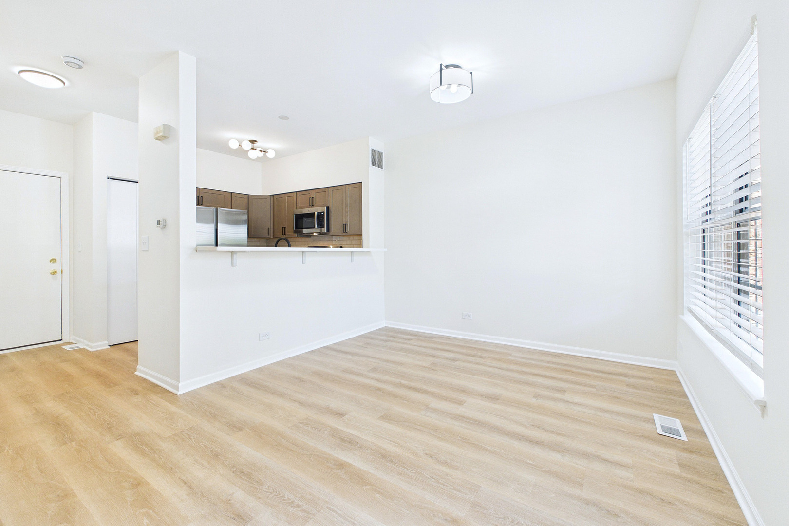 3 Charlotte Circle