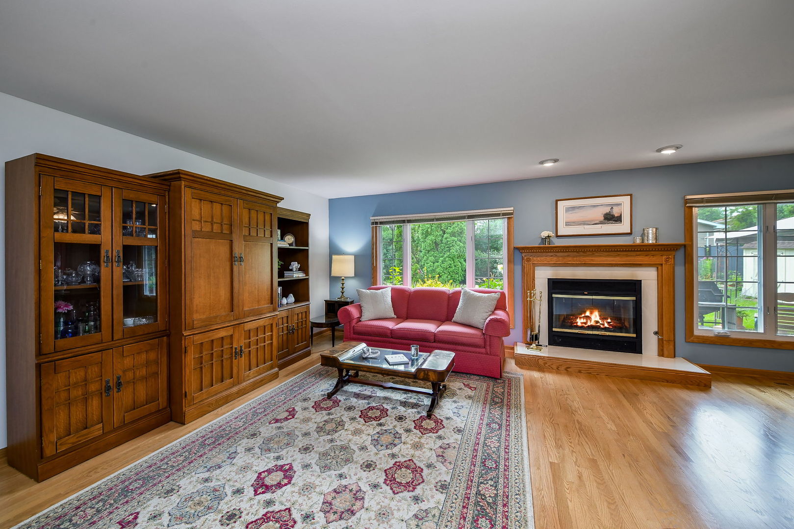 21W621 Buckingham Road