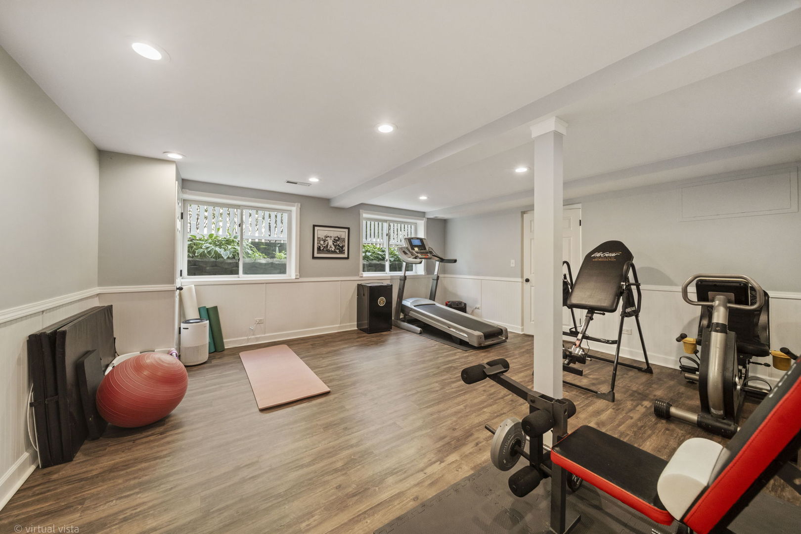 180 S Arlington Avenue