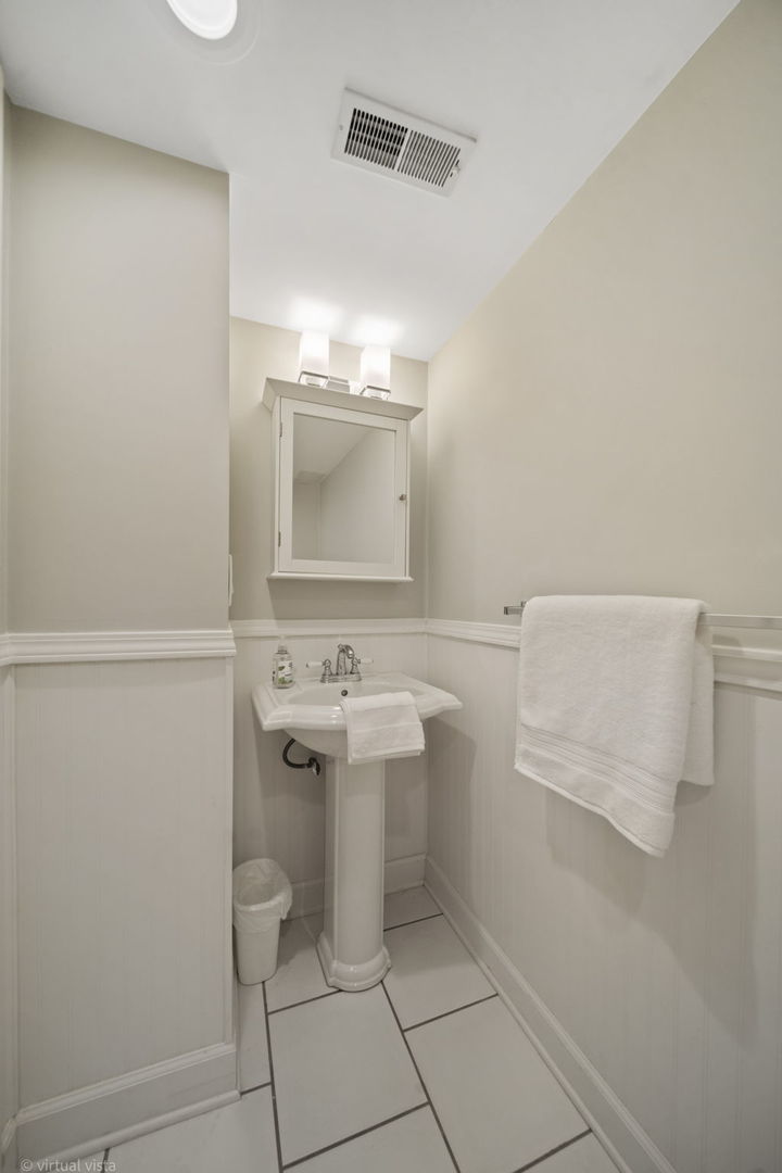 180 S Arlington Avenue