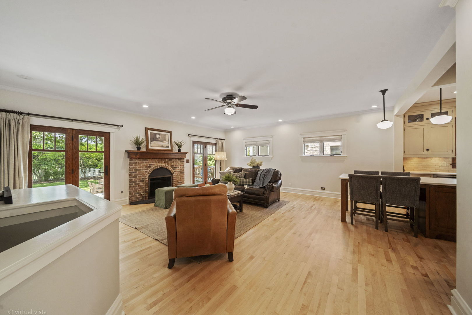 180 S Arlington Avenue