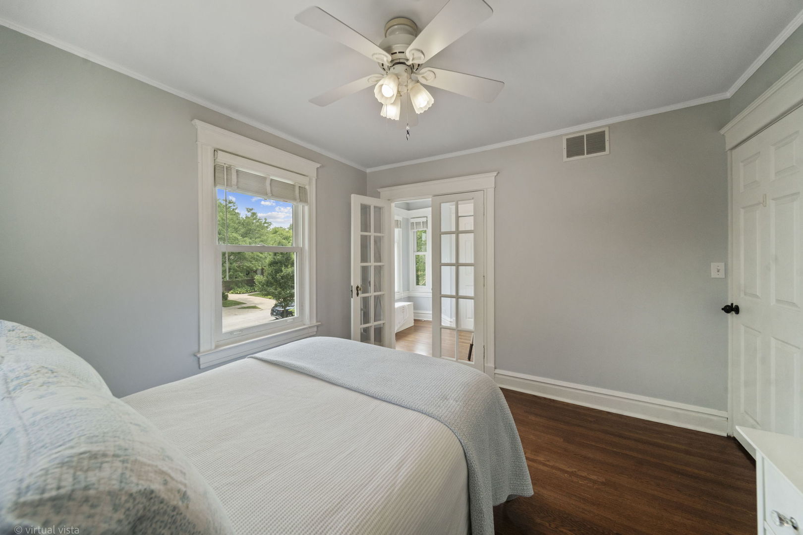 180 S Arlington Avenue