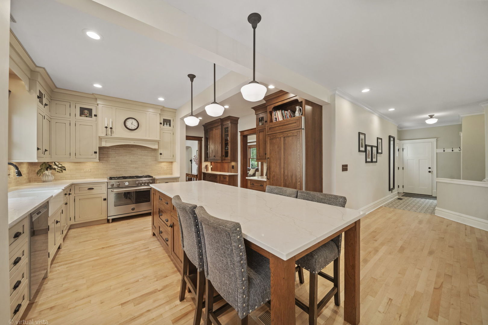 180 S Arlington Avenue