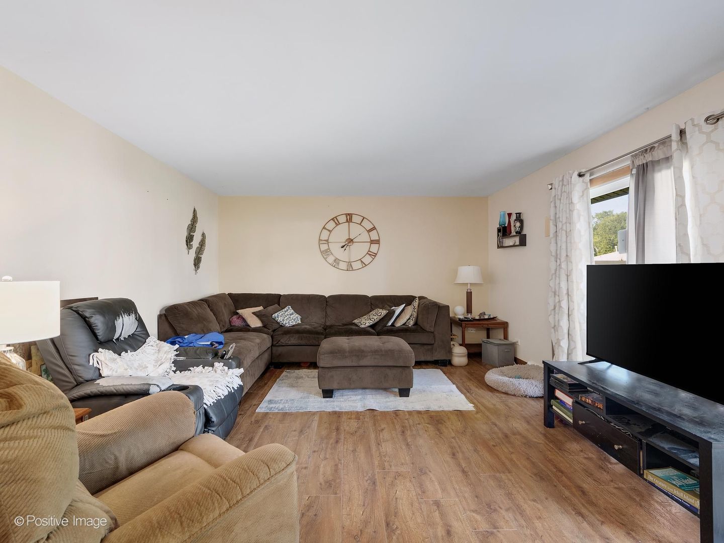 6 Ridgewood Road
